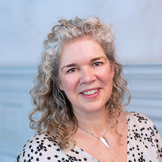 Lara_Fisher_Jones.jpg